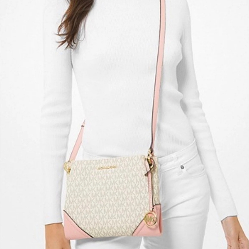 NWOT Micheal Kors Nicole Crossbody MK SIG.